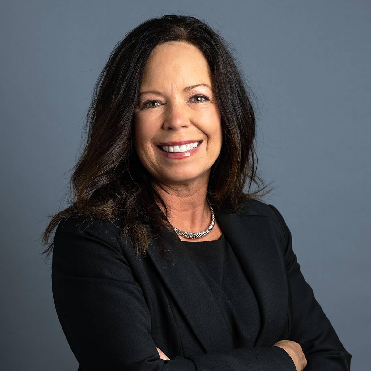 Kim_Carbone-Headshot.jpg