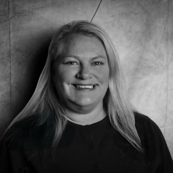 Kim_Mair-Headshot.jpg